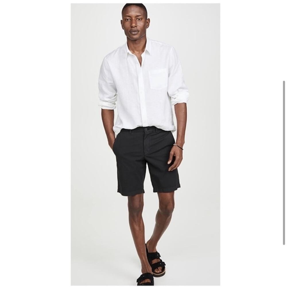 Theory Zaine Shorts in Black- 33